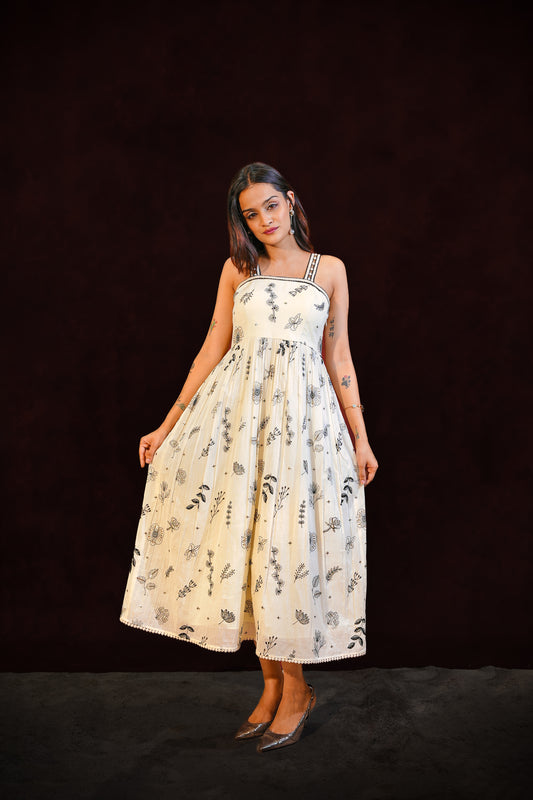 जashn Cream Handloom dress