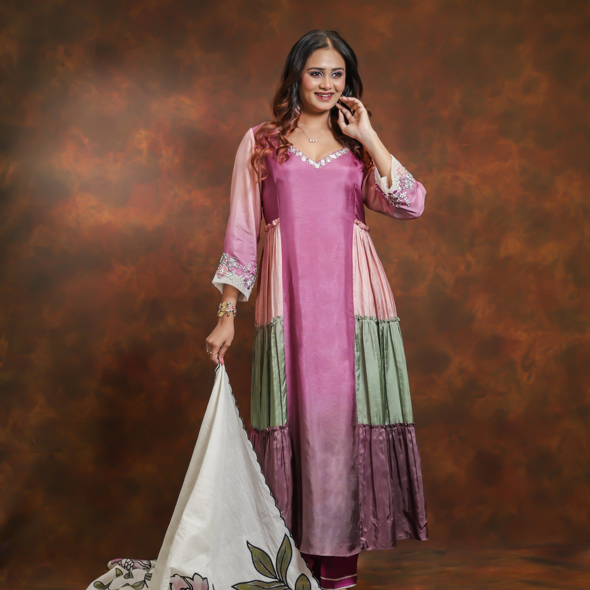Shading dress,pant with dupatta