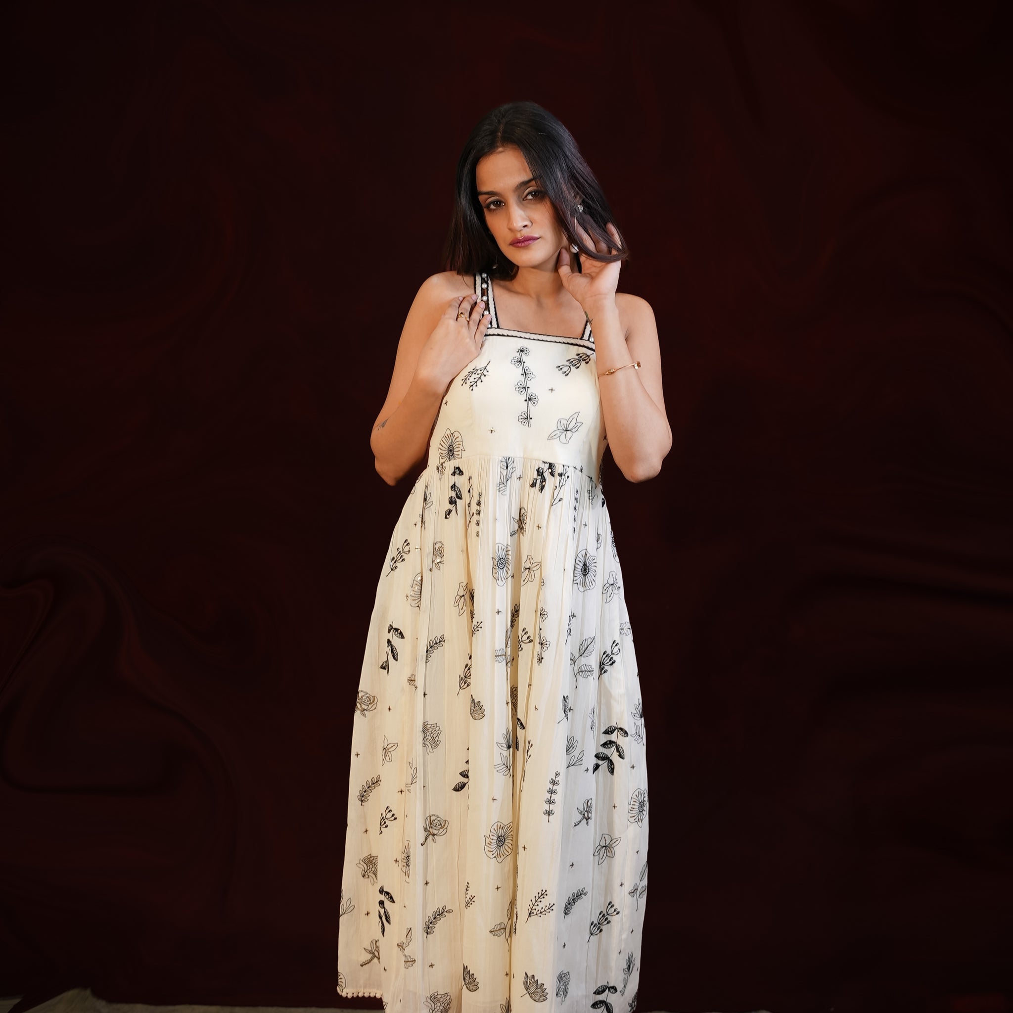 जashn Cream Handloom dress