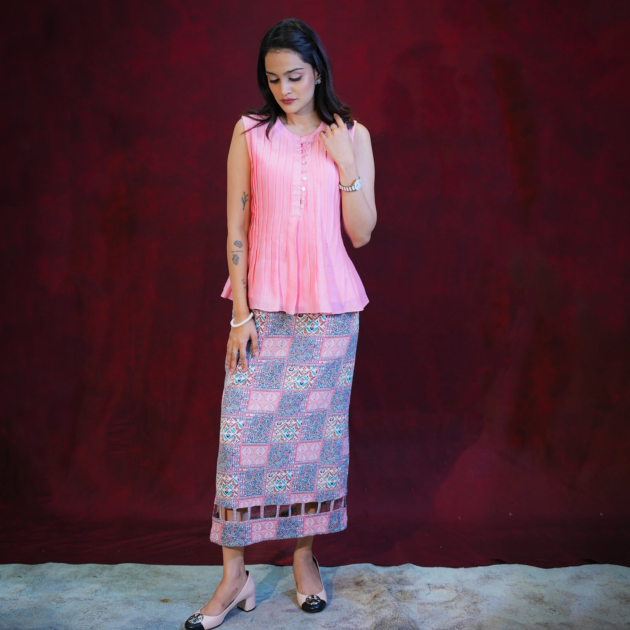 जashn pink top with skirt