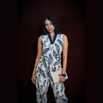 जashn blue printed waist coat style co-rd set