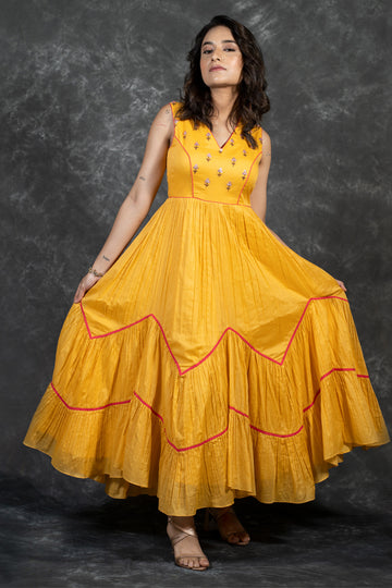 Sunflower flairy dress